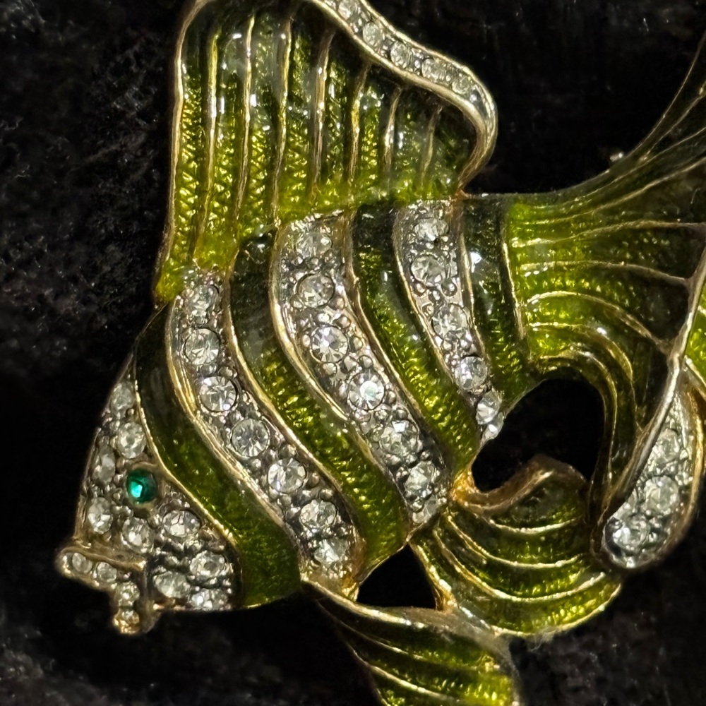 ELEGANT VINTAGE RHINESTONES KOI